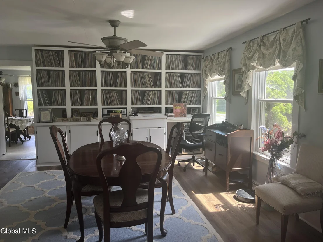 Photo of 675 Creek Road