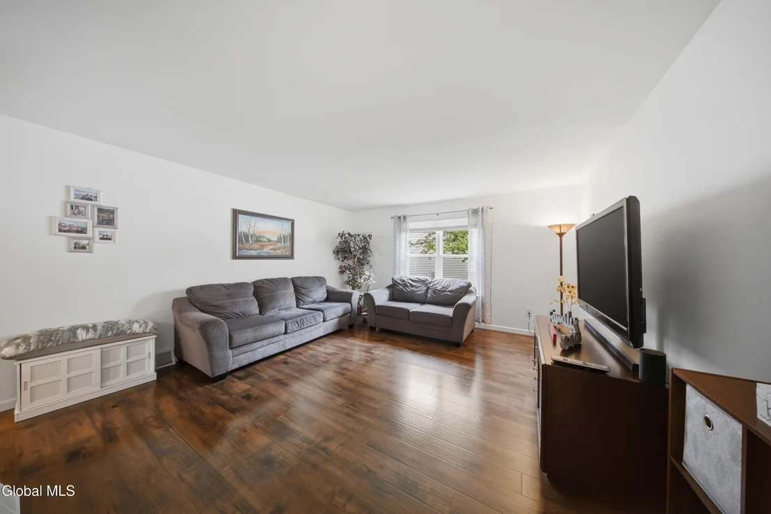 Photo of 41 Wicken Square