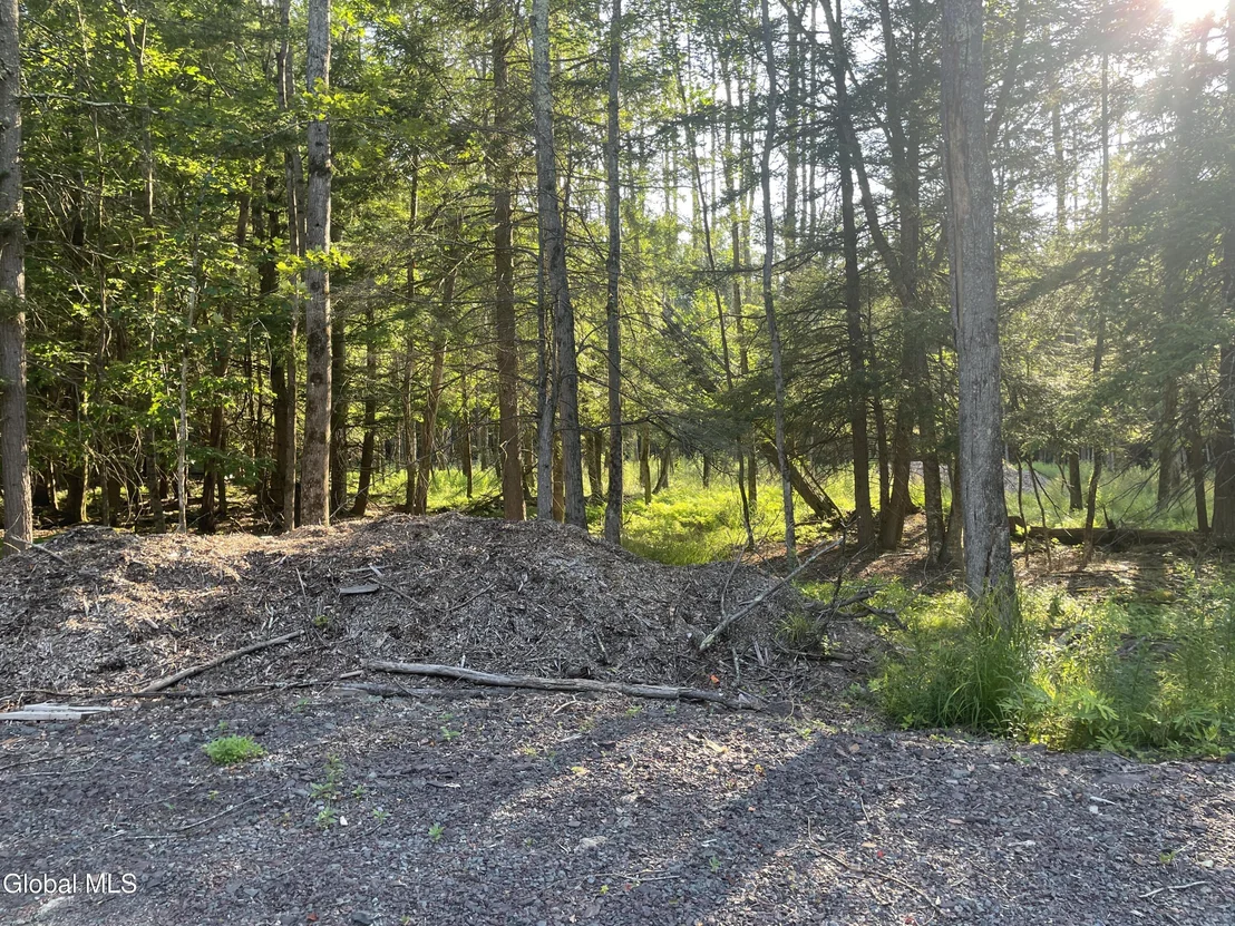 Photo of Unit LOT8 at 8 Boulder Brook Road