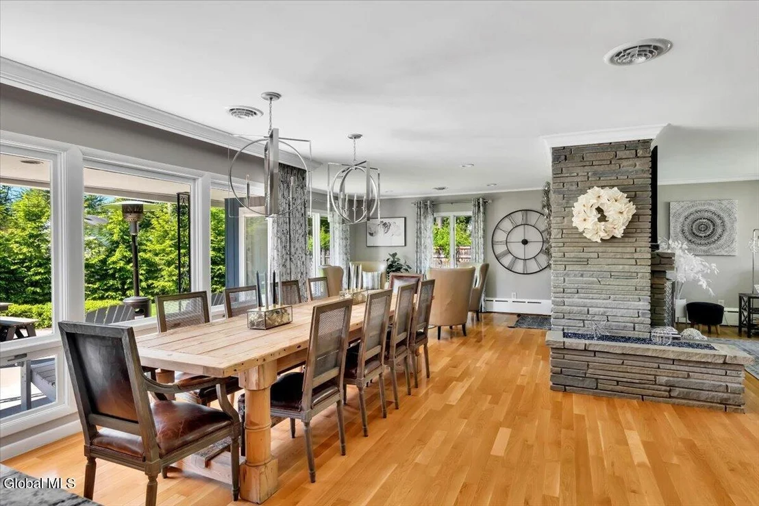 Photo of 75 Fort Amherst Road