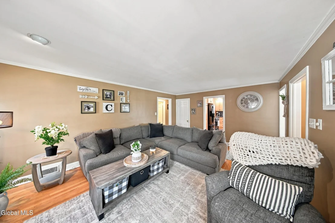 Photo of 2313 Barcelona Road