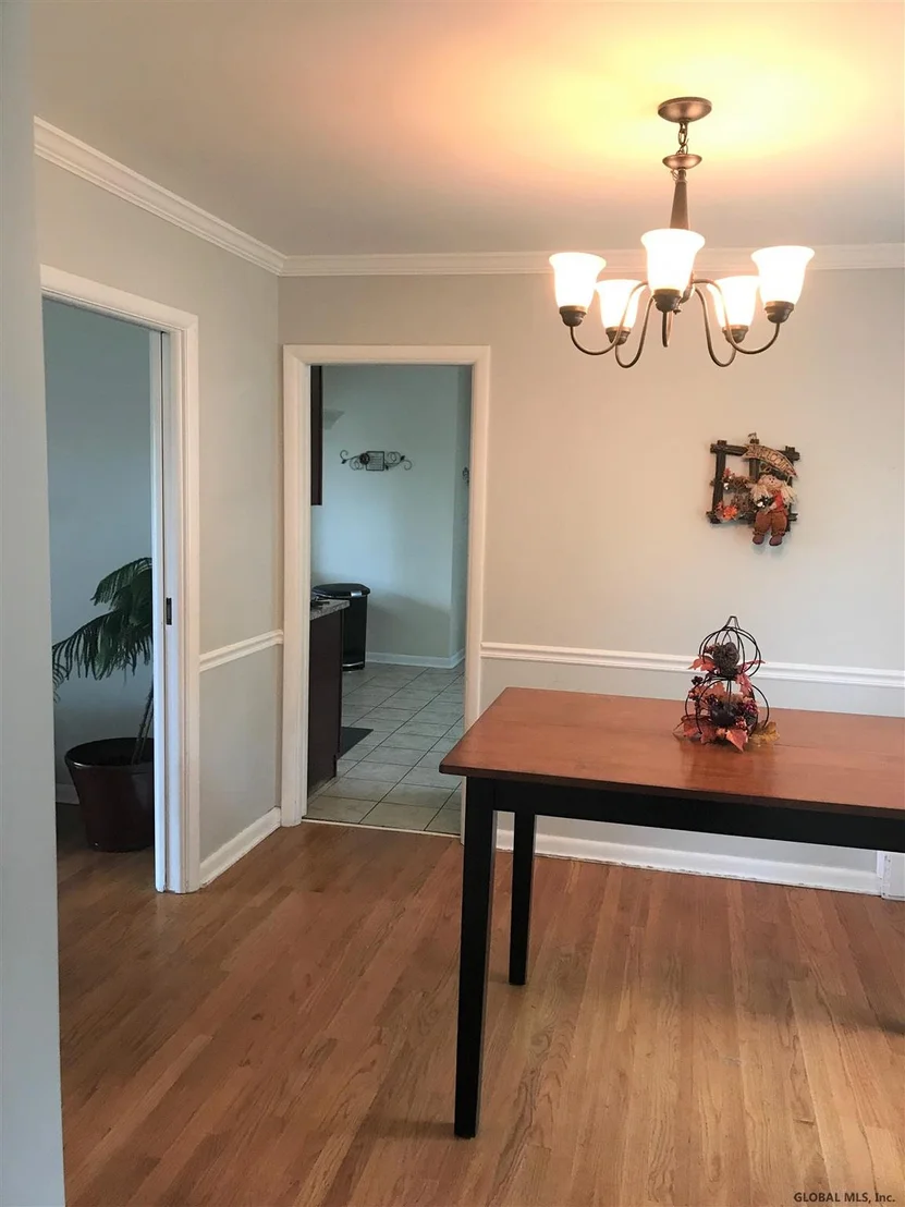 Photo of 120 SHAKER Road