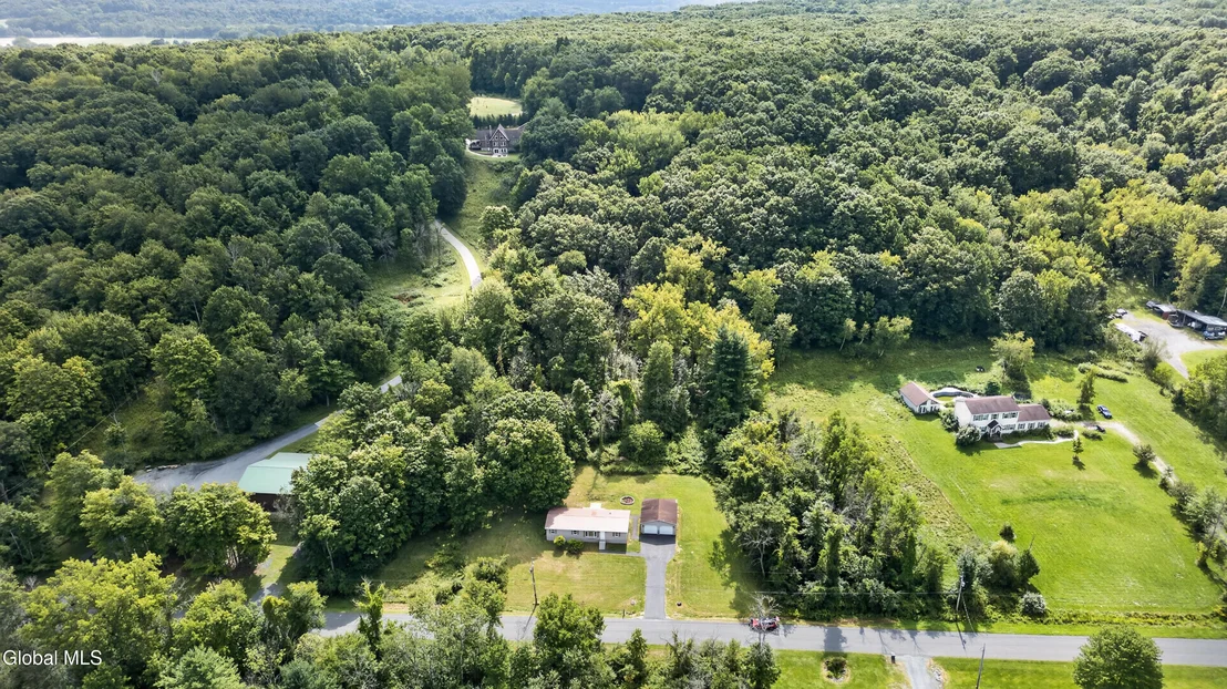 Photo of 683 Knickerbocker Road