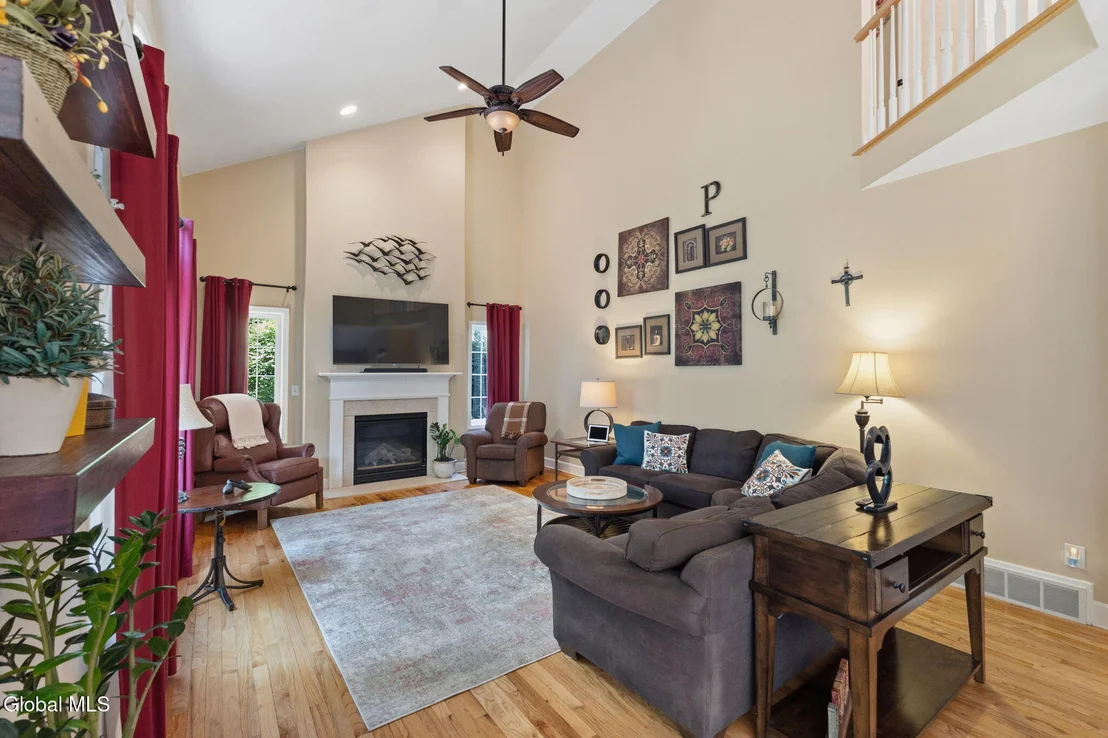Photo of 46 Mann Boulevard