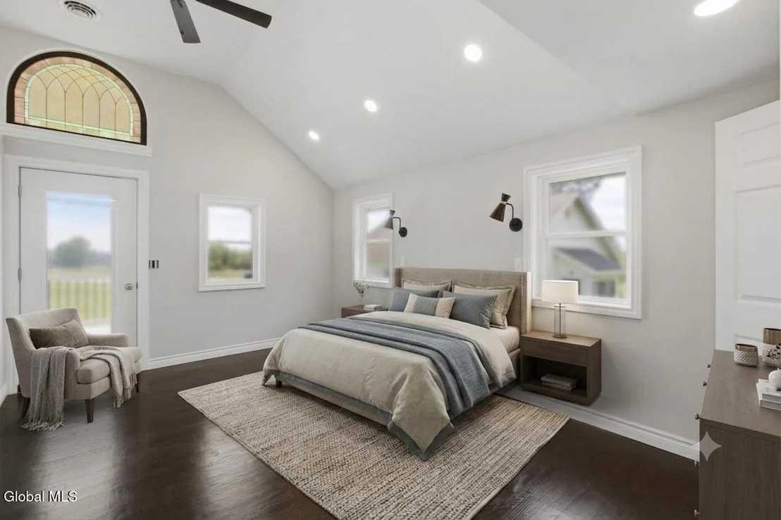 Photo of 335 Maple Road