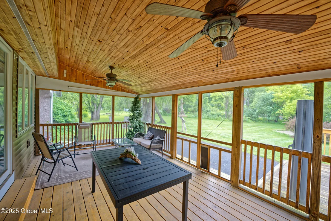 Photo of 1414 Vley Road