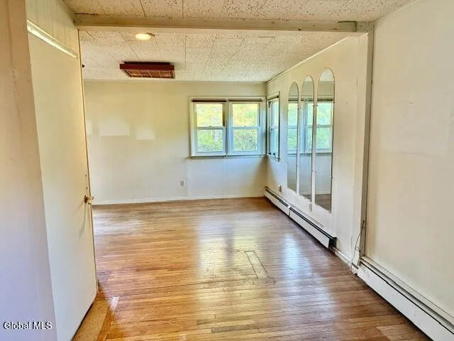Photo of 28 Starcrest Drive