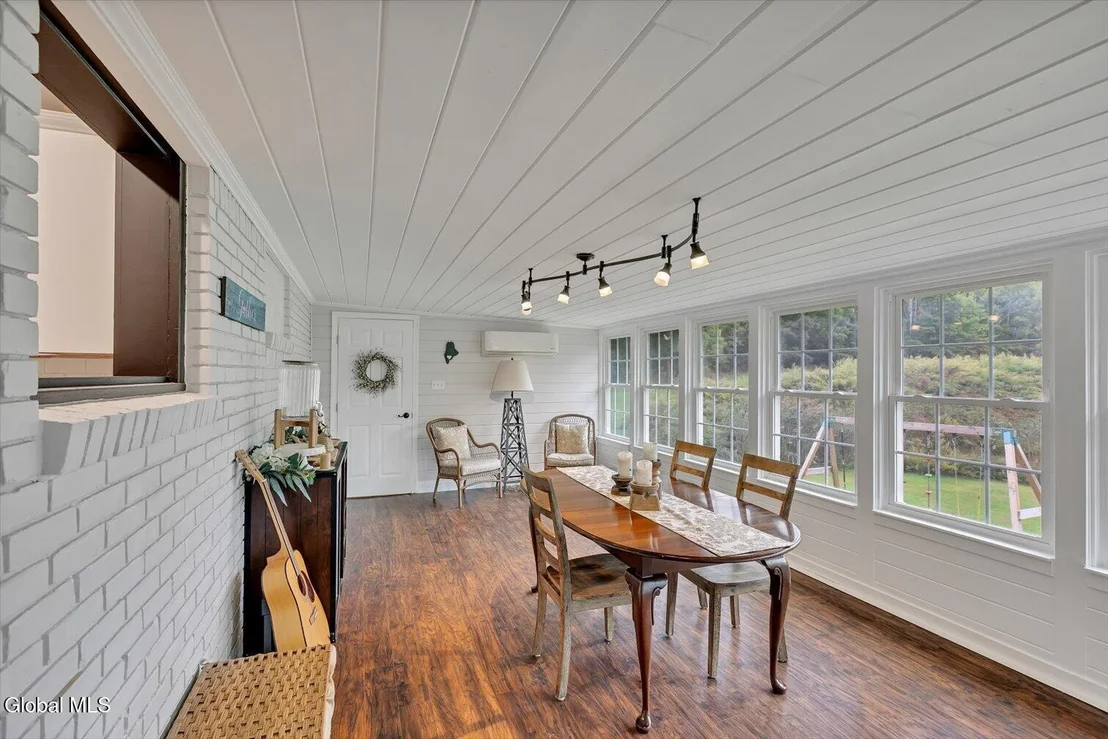 Photo of 317 Closson Road