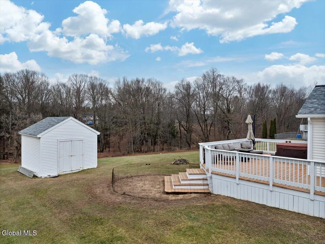 Photo of 128 Horizon Boulevard