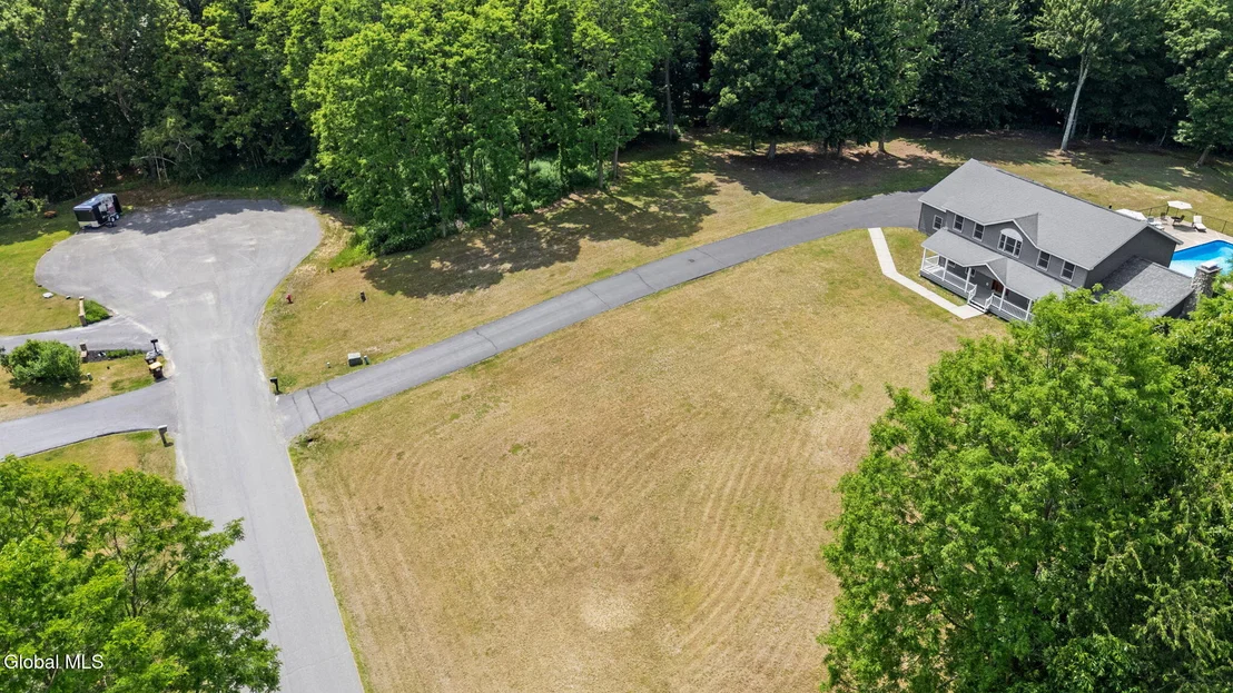 Photo of 28 Victorian Drive