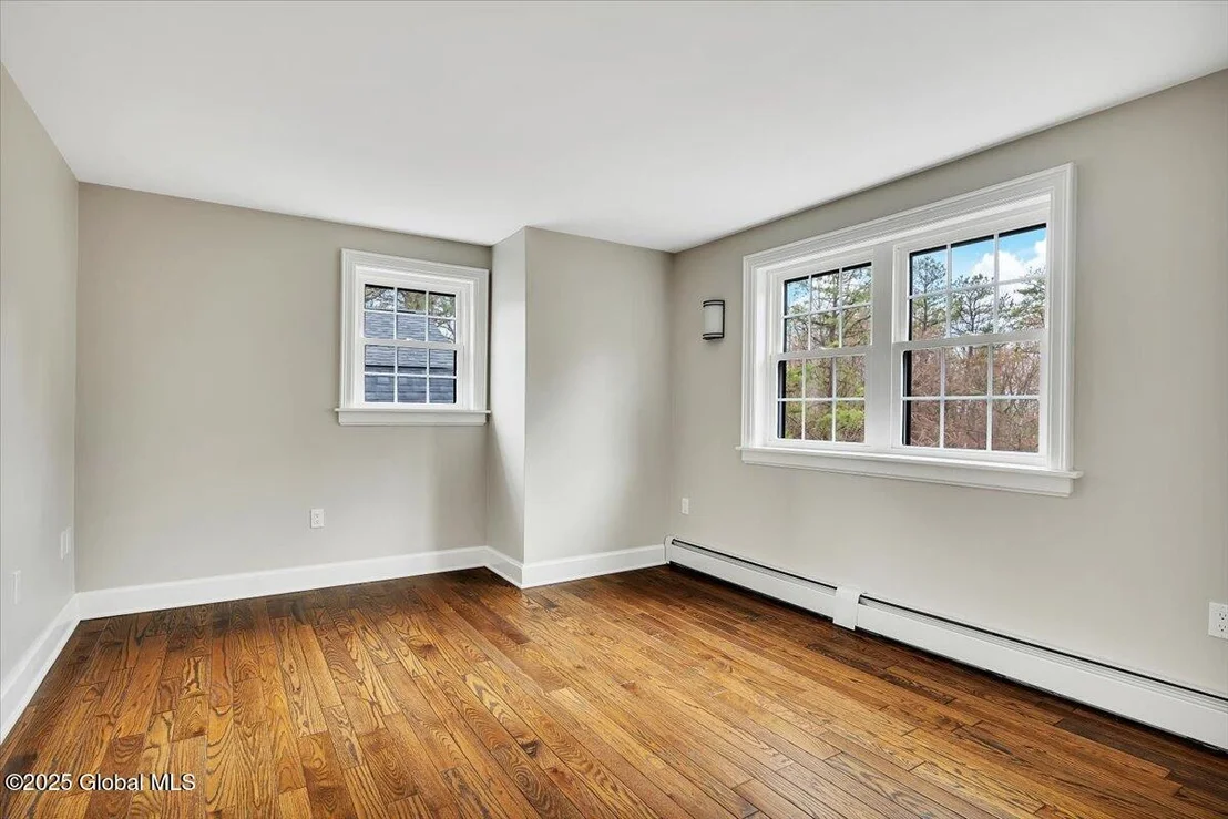 Photo of 4 Pine Drive South