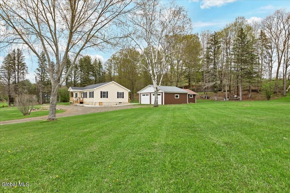Photo of 2120 County Highway 31