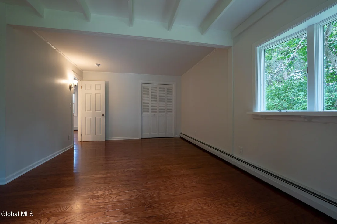 Photo of 15 Renas Drive