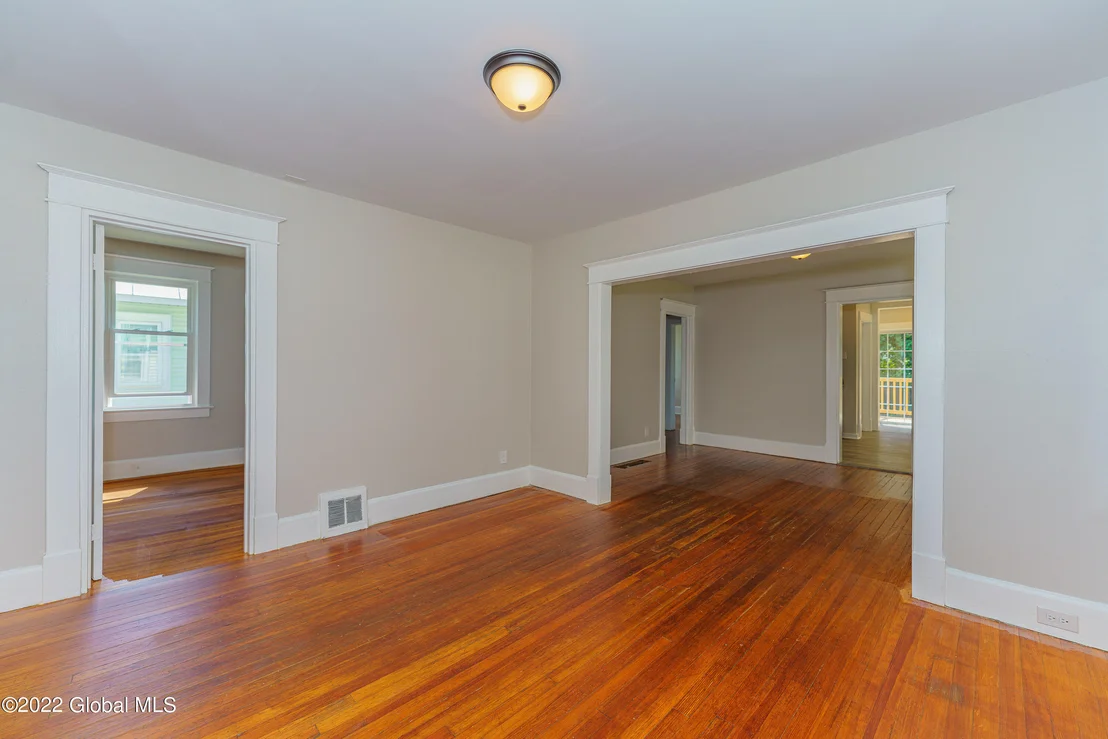 Photo of 4 Cuthbert Street