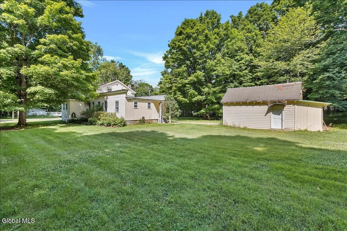 Photo of 60 Maple Avenue