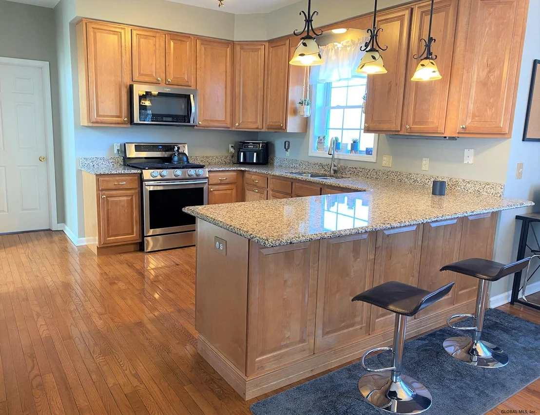 Photo of 16 BRADT Road