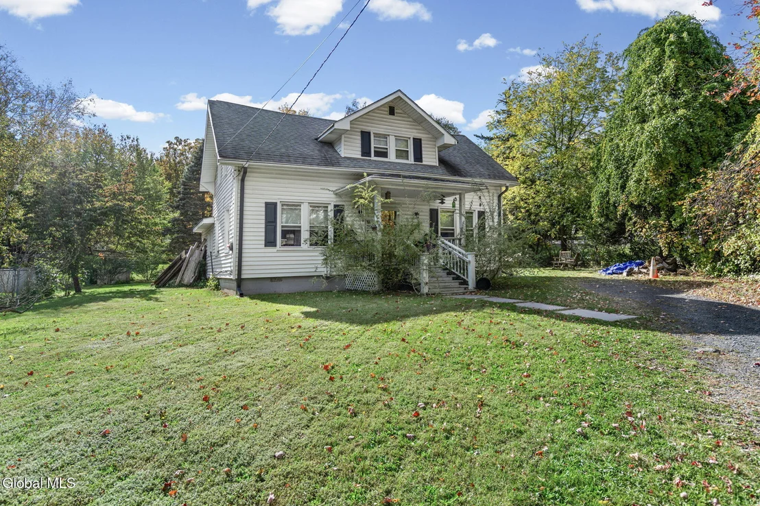 Photo of 19 Fulton Parkway
