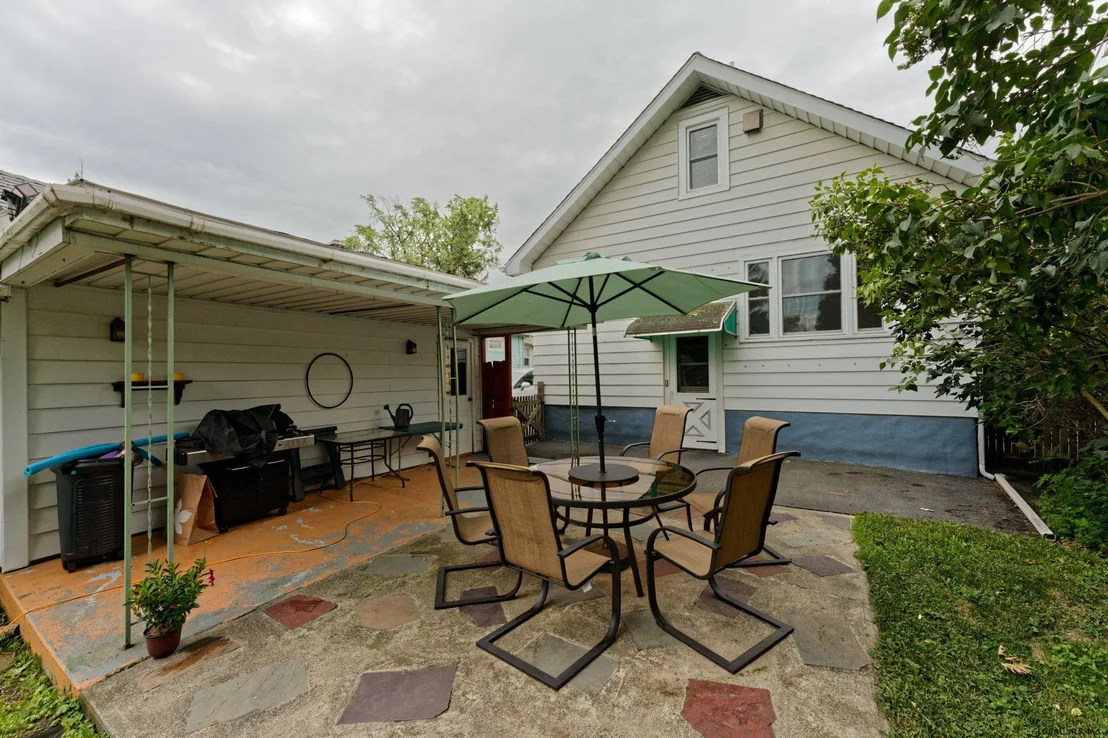 Photo of 308 SANDERS Avenue