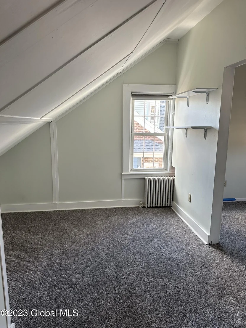 Photo of 14 Berncliff Avenue