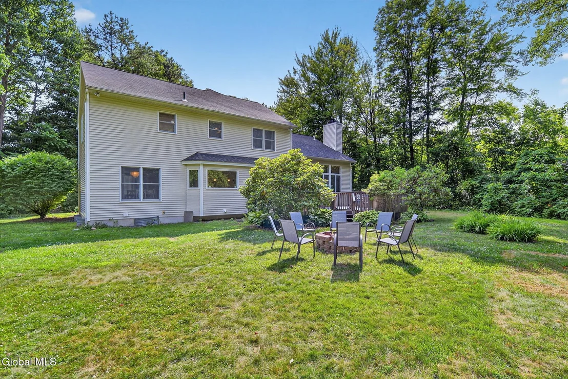 Photo of 72 Maple Road