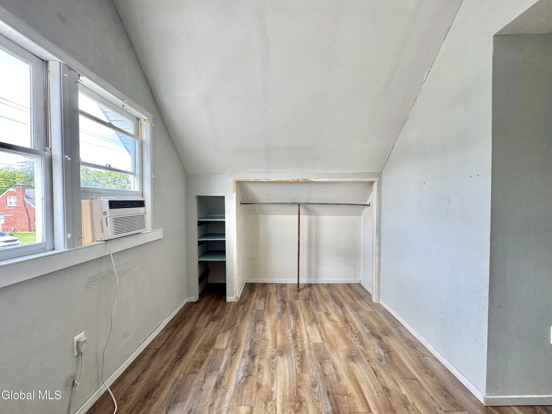 Photo of 2 McConnell Avenue