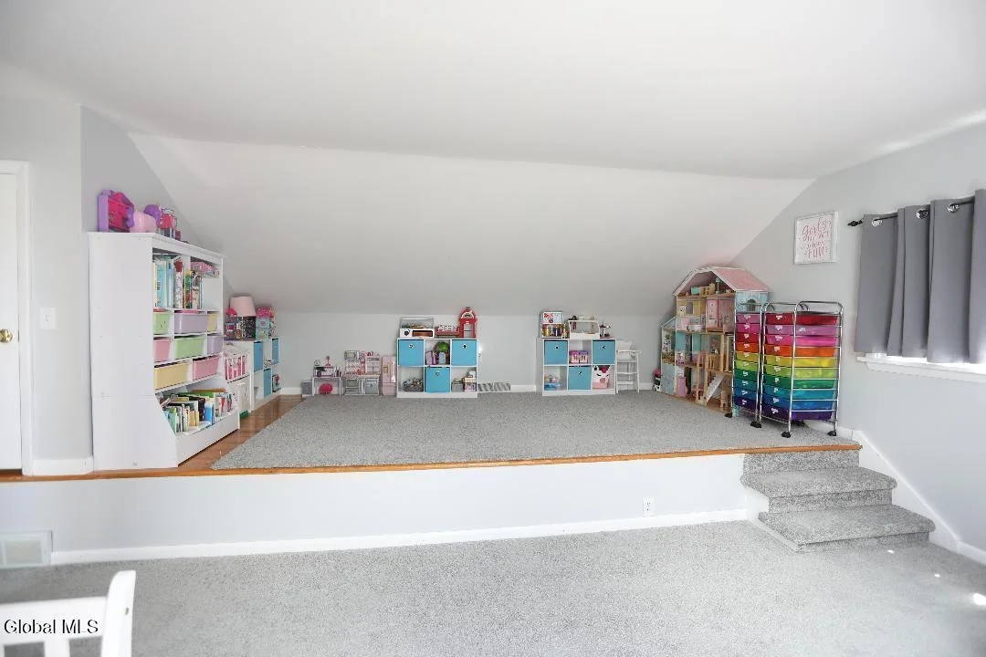 Photo of 1016 Gates Drive