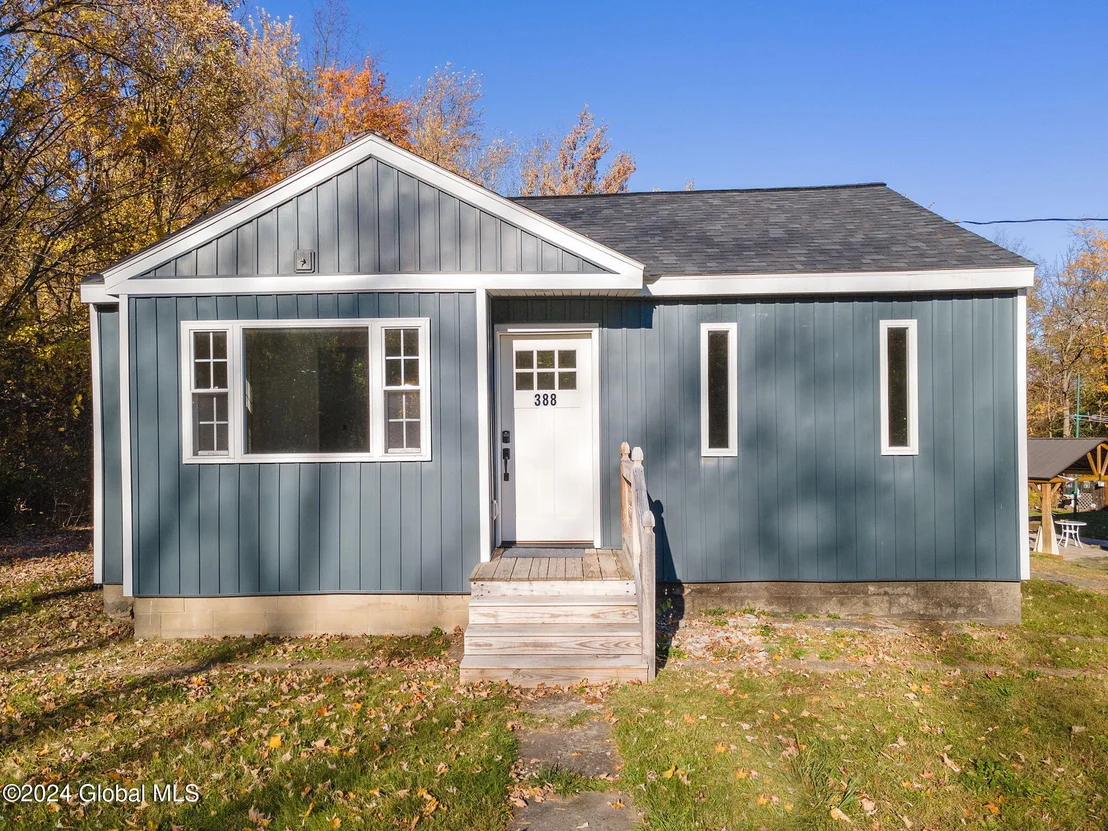 Photo of 388 Gordon Road