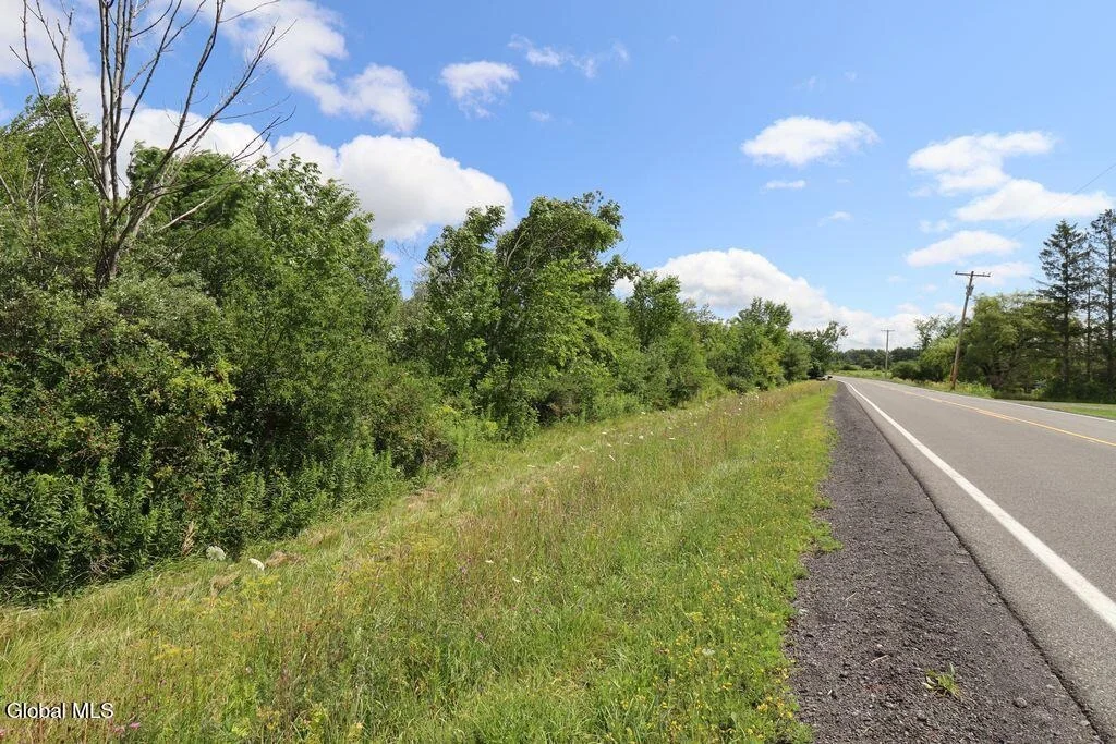 Photo of 468 Middle Road