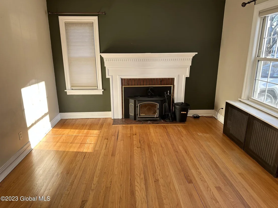 Photo of 14 Berncliff Avenue
