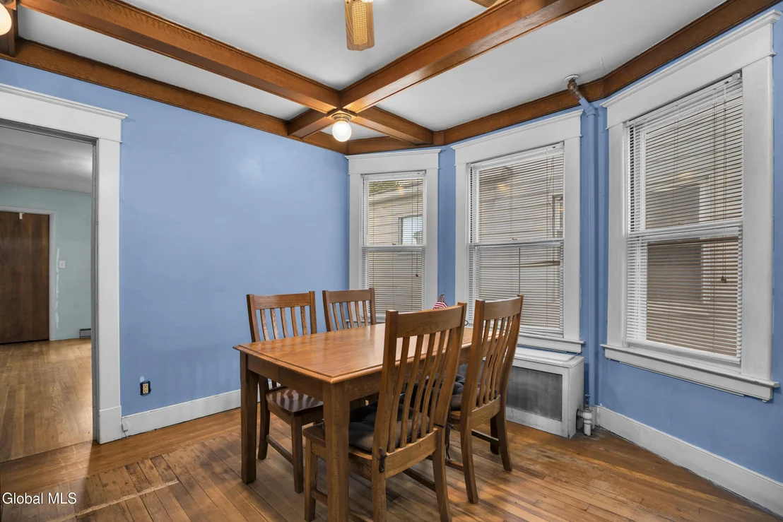 Photo of 1322 Alden Place