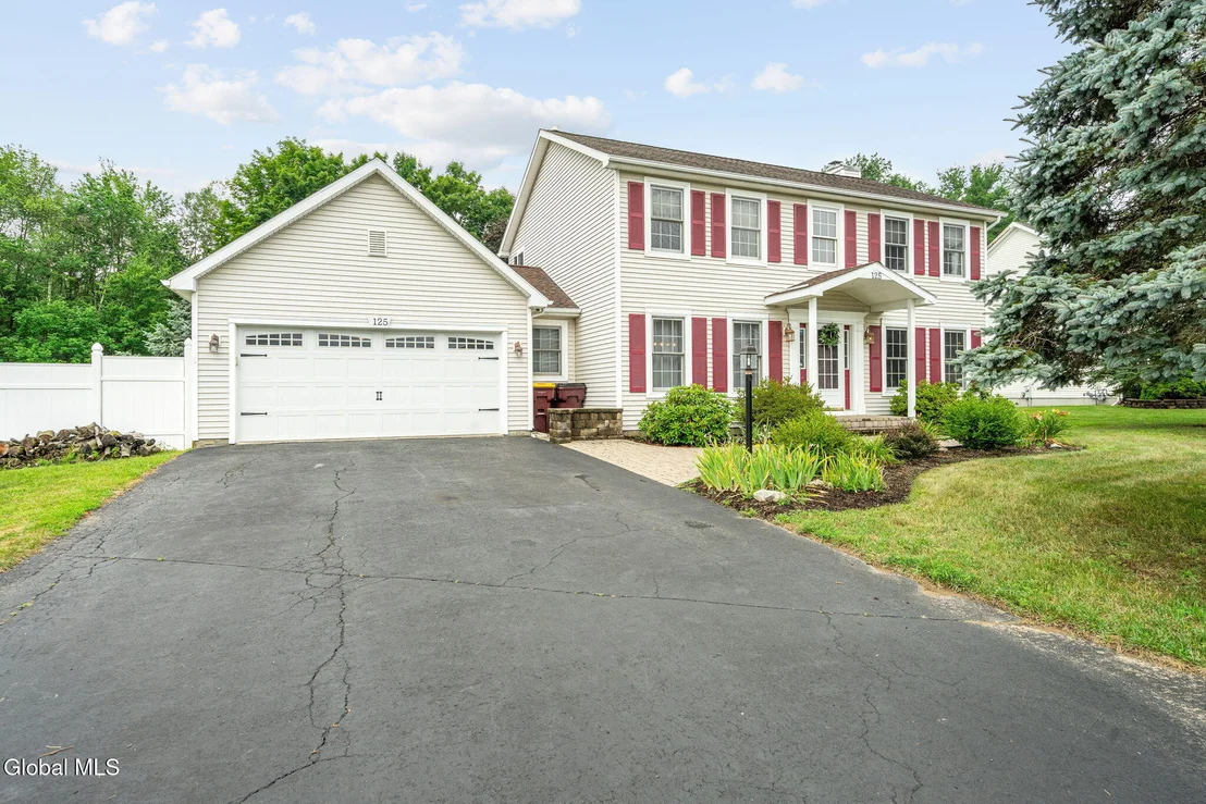 Photo of 125 Halfmoon Drive