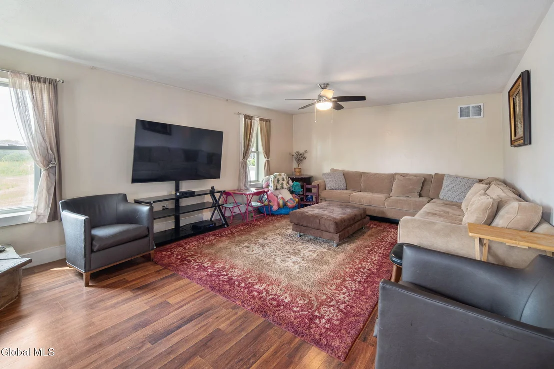 Photo of 118 Freeds Road