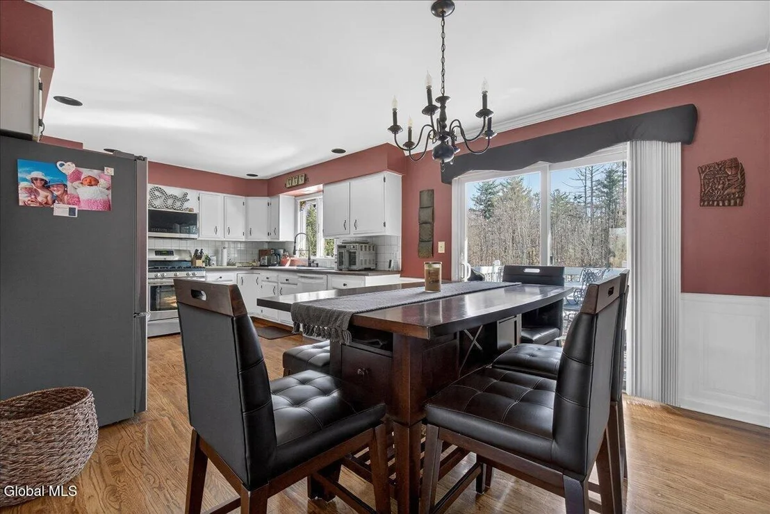 Photo of 221 Droms Road