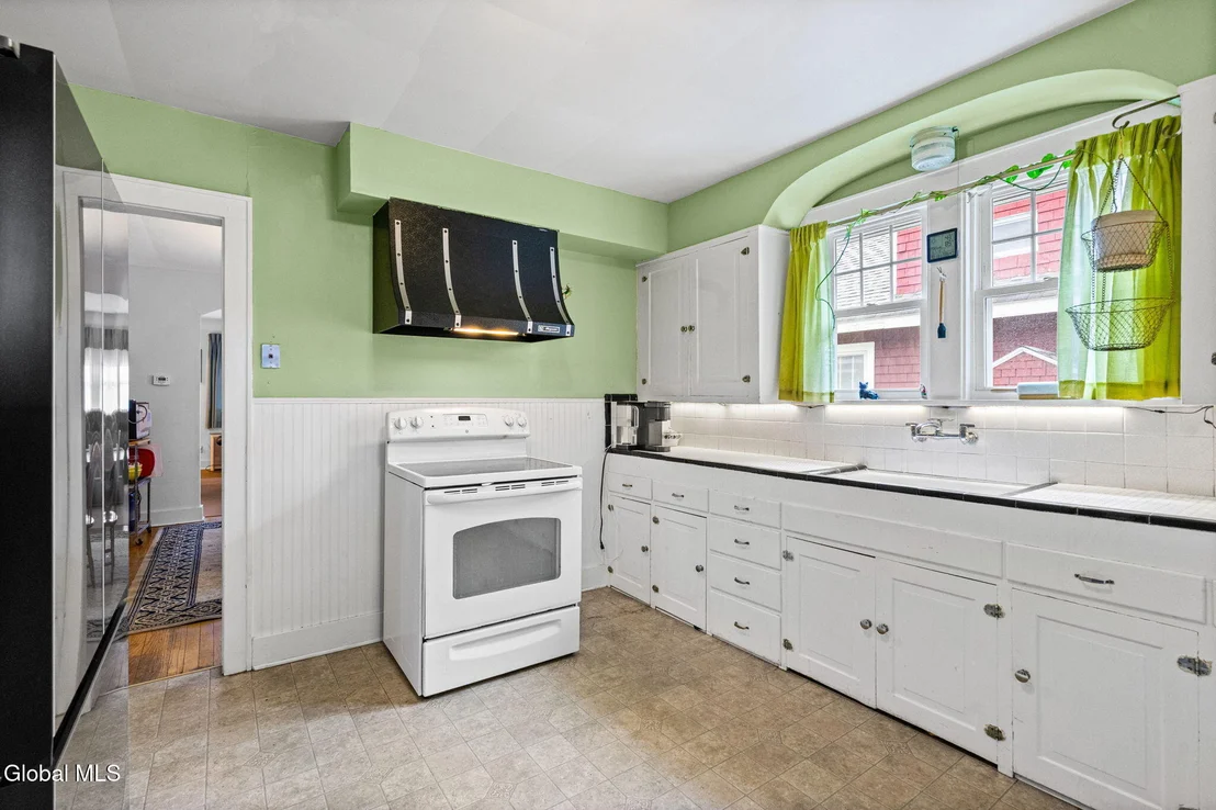 Photo of 222 Edward Street
