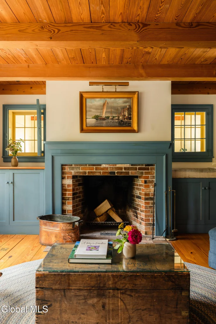 Photo of 14 & 18 Clove Road