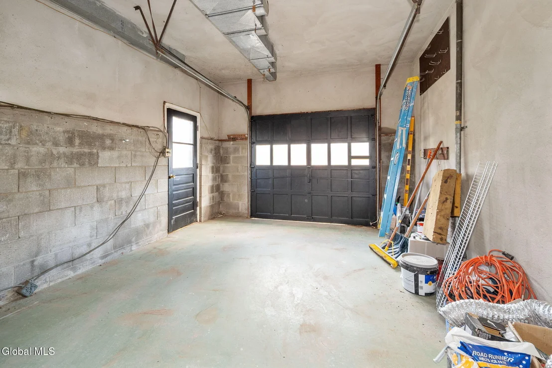 Photo of 1030 Atateka Road