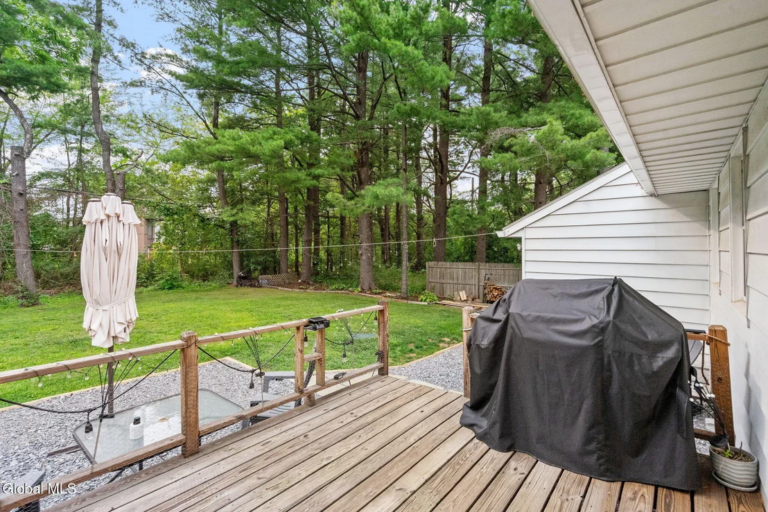 Photo of 2303 Balltown Road