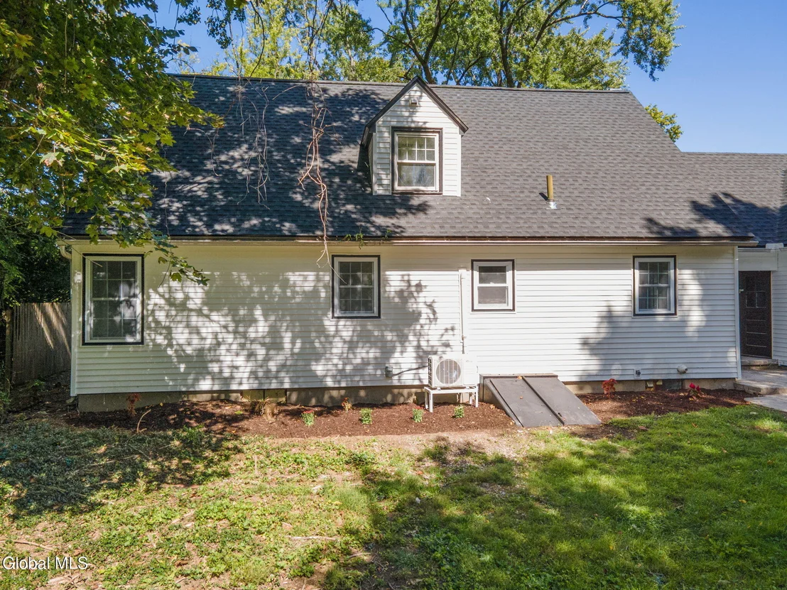 Photo of 223 Broad Street