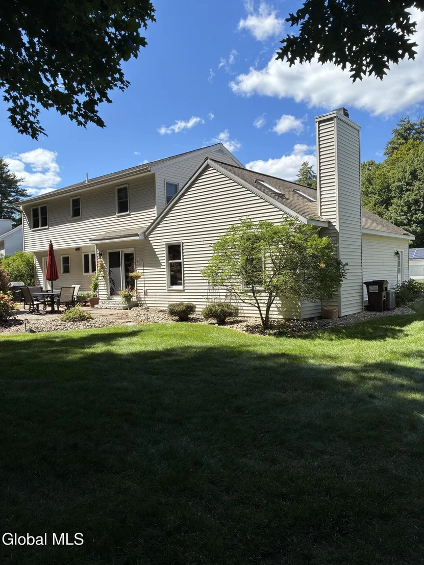 Photo of 210 Sundew Drive