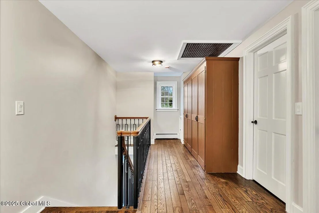 Photo of 4 Pine Drive South