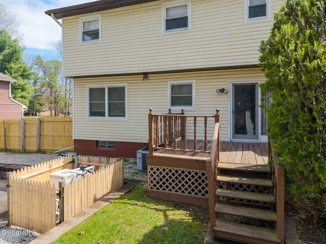 Photo of 5113 Foxwood Drive