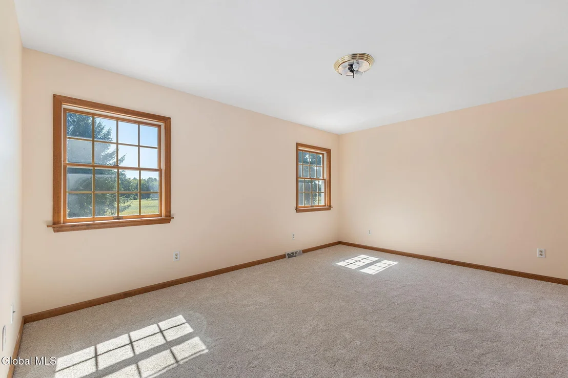 Photo of 3079 New Williamsburg Drive