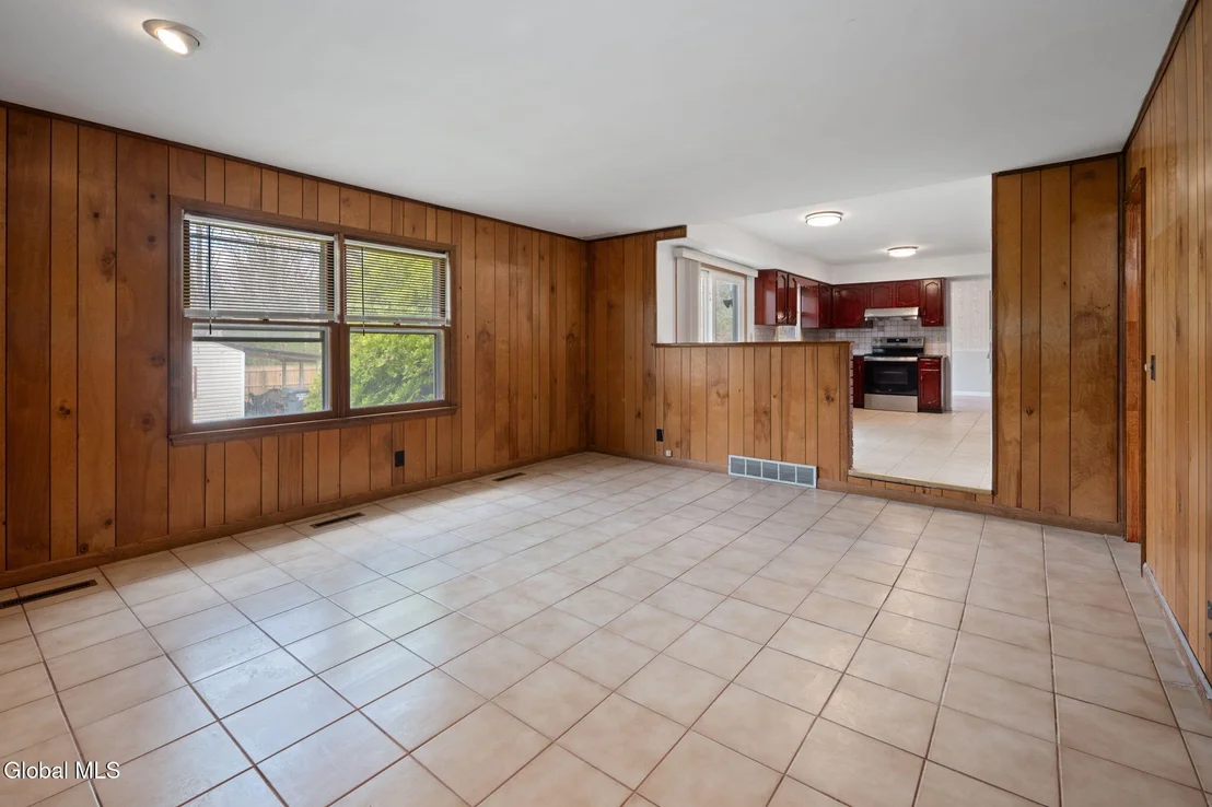 Photo of 5113 Foxwood Drive