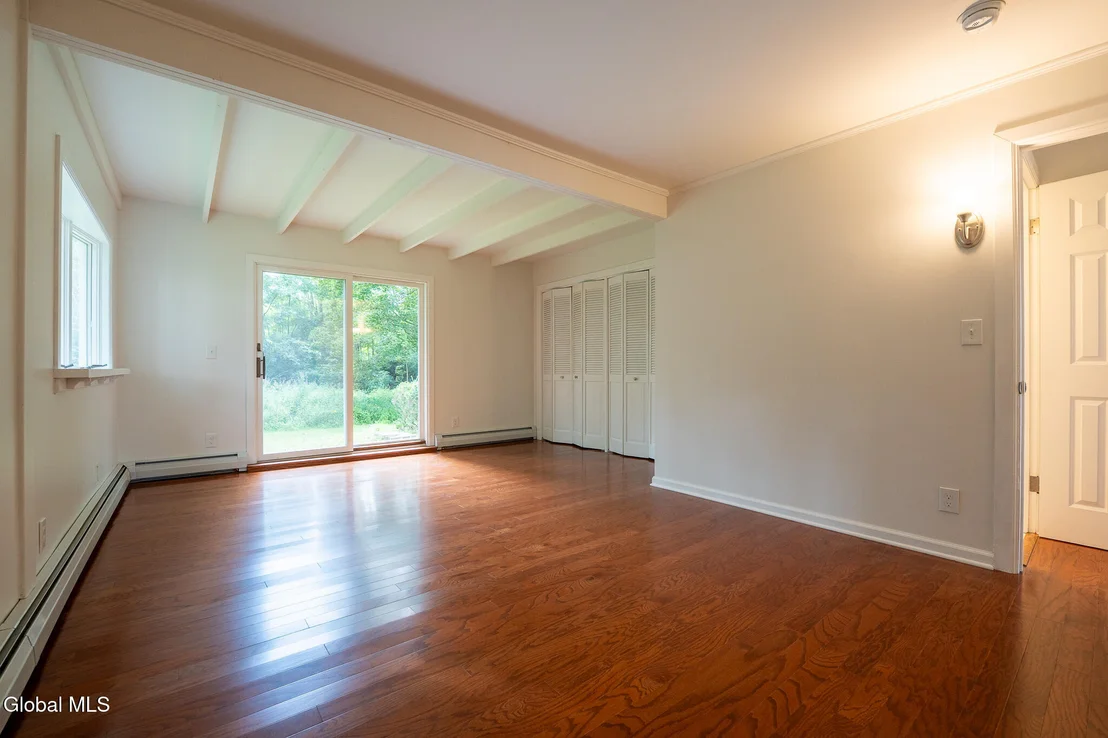 Photo of 15 Renas Drive