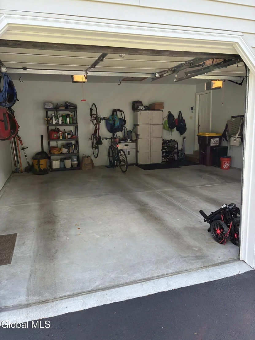 Photo of 210 Sundew Drive