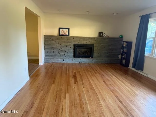 Photo of 112 Glenhill Drive