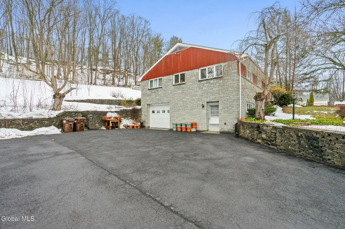 Photo of 14417 Us Route 9W