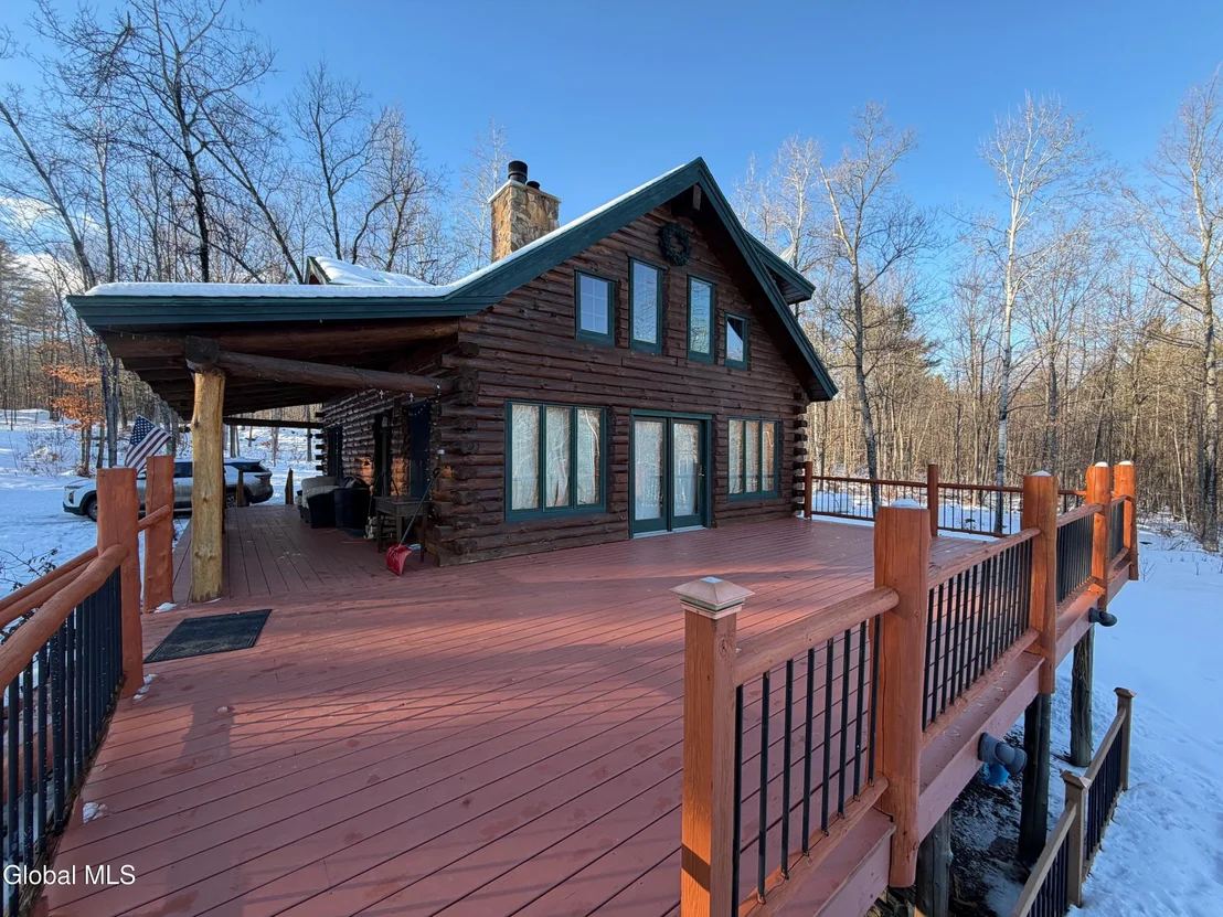 Photo of 75 Forest Way
