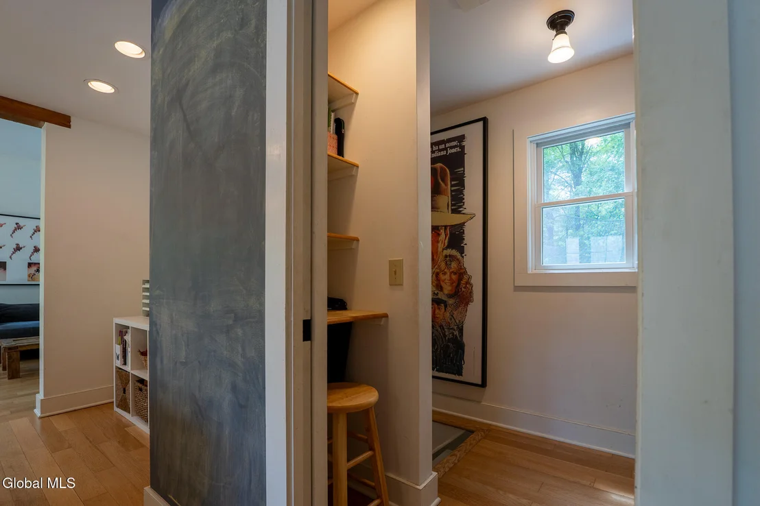 Photo of 1712 Crescent Road