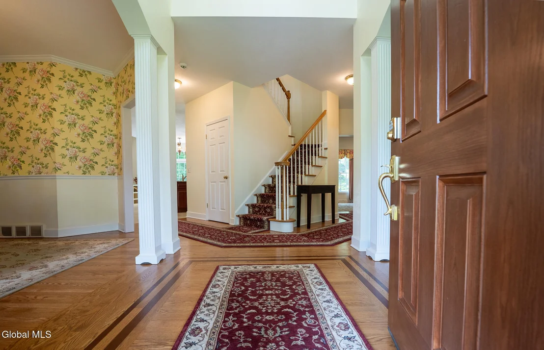 Photo of 10 Whitestone Way
